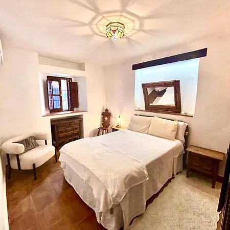 Rum i privatbostad Casa Basilia Granada